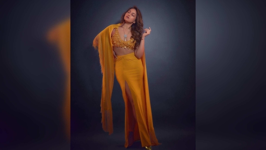 Sonakshi Sinha's set is from the clothing house of one of India's most celebrated designers Arpita Mehta. (Instagram/@aslisona)