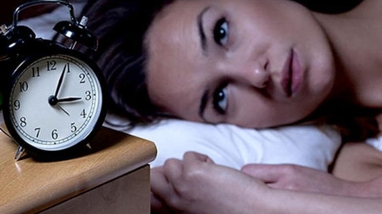Our bodies have a natural sleep-wake cycle: Our bodies have an internal clock called the circadian rhythm, which helps regulate our sleep-wake cycle. This cycle is affected by factors such as light exposure, physical activity, and eating habits. (File Photo (Shutterstock))