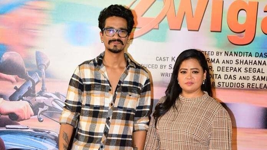 Comedians Haarsh Limbachiyaa and Bharti Singh were also spotted at Zwigato screening. The film also stars Gul Panag, Sayani Gupta, Swanand Kirkire. (Varinder Chawla)
