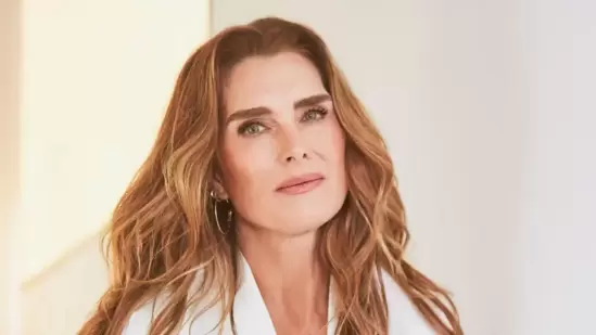 Brooke Shields revealed a shocking secret that she: lost virginity to Superman star Dean Cain Brooke Shields revealed a shocking secret that she: lost virginity to Superman star Dean Cain