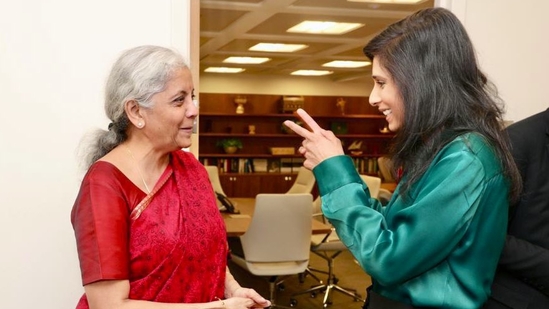 FM Nirmala Sitharaman and IMF's first deputy manager Gita Gopinath.(Twitter) FM Nirmala Sitharaman and IMF's first deputy manager Gita Gopinath.(Twitter)