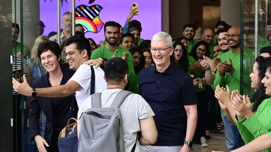 Picture of Apple CEO Tim Cook as he looks jolly during the inauguration of the first Apple store in India at BKC in Mumbai. (HT Photo / Anshuman Poyrekar)