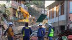 Hundreds of structures have developed cracks in Joshimath due to the sinking of land. (PTI) Hundreds of structures have developed cracks in Joshimath due to the sinking of land. (PTI)