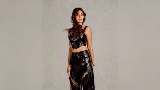 Rhea Chakraborty returns to showbiz with the latest season of the show Roadies. Sharing a series of photos of herself on her Instagram handle, she captioned her post, "#immabounceback." (Instagram/@rhea_chakraborty)