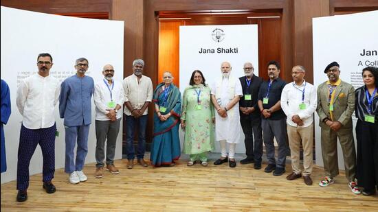 PM Modi at the NGMA met artists and complimented them for their creative work (Twitter/@narendramodi) PM Modi at the NGMA met artists and complimented them for their creative work (Twitter/@narendramodi)