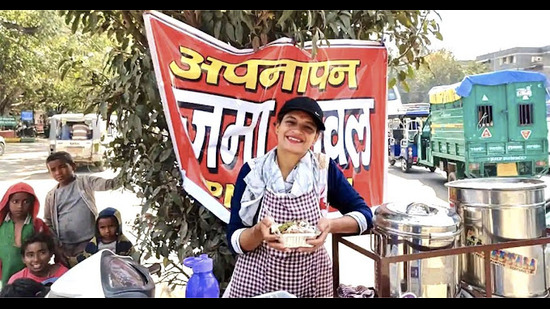 Sarita Kashyap keeps her heart open for the underprivileged children, too. Sarita Kashyap keeps her heart open for the underprivileged children, too.