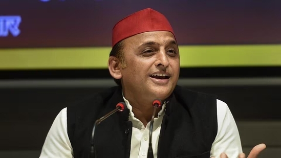 Samajwadi Party chief Akhilesh Yadav (File) Samajwadi Party chief Akhilesh Yadav (File)