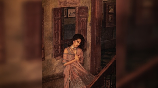 All the ensembles worn by Sobhita Dhulipala for the photo are from the shelves of Qbik by Vrinda Sachdev and Gurinder Singh. (Instagram/@sobhitad)