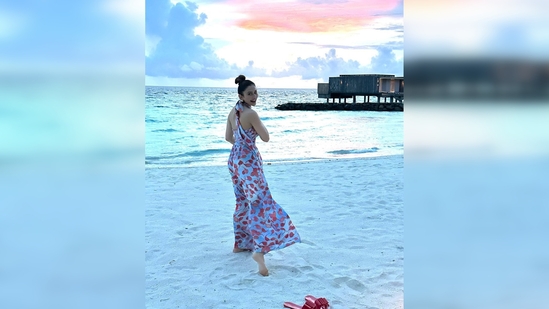 Rakul Preet took to her Instagram handle to share her Maldives photos and captioned her post, "Magic light magic moments." (Instagram/@rakulpreet)