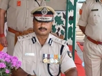 Nitin Agarwal is currently posted as the Additional DG of operations at the Central Reserve Police Force (CRPF) headquarters.(Twitter/ @thewittynoise) Nitin Agarwal is currently posted as the Additional DG of operations at the Central Reserve Police Force (CRPF) headquarters.(Twitter/ @thewittynoise)