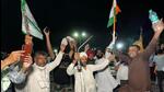 Farmers celebrate after lifting the blockade on the Delhi-Chandigarh highway (NH44 ) (HT) Farmers celebrate after lifting the blockade on the Delhi-Chandigarh highway (NH44 ) (HT)