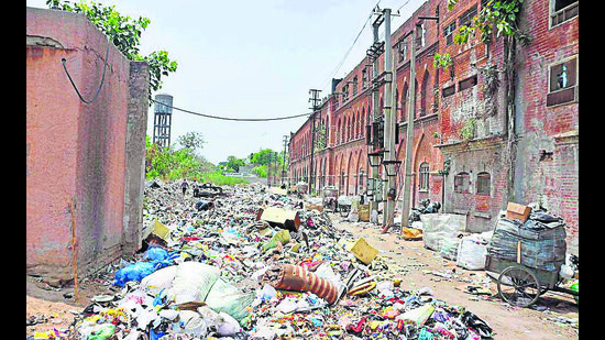 A view of the garbage dump site in Ludhiana on Thursday. (HT Photo) A view of the garbage dump site in Ludhiana on Thursday. (HT Photo)