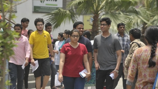 JEE Advanced 2023 final answer keys out at jeeadv.ac.in(Deepak Gupta/HT photo) JEE Advanced 2023 final answer keys out at jeeadv.ac.in(Deepak Gupta/HT photo)