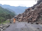 Mandi-Kullu road via the Kataula-Kamand stretch was blocked due to landslides. Incessant rain in several districts of Himachal Pradesh over the week has caused trouble for the locals as well as tourists. Landslides in many places have also been reported as a result of torrential rainfall after a cloudburst.(HT Photo) Mandi-Kullu road via the Kataula-Kamand stretch was blocked due to landslides. Incessant rain in several districts of Himachal Pradesh over the week has caused trouble for the locals as well as tourists. Landslides in many places have also been reported as a result of torrential rainfall after a cloudburst.(HT Photo)