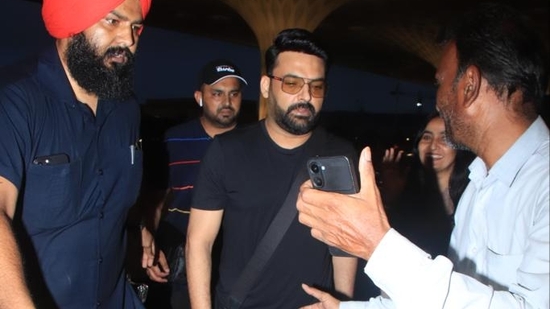 Kapil Sharma has finally wrapped up the current season of The Kapil Sharma Show and is currently on his US tour with his co-stars. He was spotted at the airport at the departure gate on Tuesday. (Varinder Chawla)