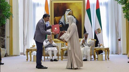 The MoU was signed in the presence of PM Modi and UAE President Sheikh Mohamed Bin Zayed Al Nahyan (HT Photo/ Sourced) The MoU was signed in the presence of PM Modi and UAE President Sheikh Mohamed Bin Zayed Al Nahyan (HT Photo/ Sourced)
