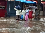 Due to heavy rains in Thane, water logging at Vandana Cinema. (HT) Due to heavy rains in Thane, water logging at Vandana Cinema. (HT)