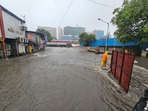 The city recorded 30 mm average rainfall in 24 hours ending Friday 8am even as a warning of heavy to very heavy rains was issued for Thursday, the Brihanmumbai Municipal Corporation's (BMC) data revealed.(Vijay Bate/ Hindustan Times) The city recorded 30 mm average rainfall in 24 hours ending Friday 8am even as a warning of heavy to very heavy rains was issued for Thursday, the Brihanmumbai Municipal Corporation's (BMC) data revealed.(Vijay Bate/ Hindustan Times)