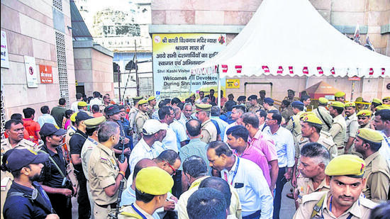 An ASI team arrives at the Gyanvapi Mosque complex to conduct a ‘scientific survey’, in Varanasi on Monday. (PTI) An ASI team arrives at the Gyanvapi Mosque complex to conduct a ‘scientific survey’, in Varanasi on Monday. (PTI)