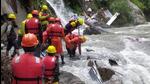 According to the officials, underwater sonar systems in addition to drones are being used to track the bodies in muddy waters (HT) According to the officials, underwater sonar systems in addition to drones are being used to track the bodies in muddy waters (HT)