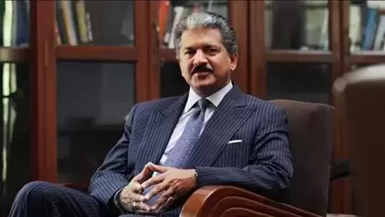 Anand Mahindra shared a video of a car turning into a Transformer.(Twitter/@anandmahindra) Anand Mahindra shared a video of a car turning into a Transformer.(Twitter/@anandmahindra)