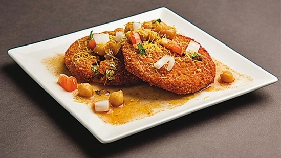 National Potato Day is observed every year on August 19. Here are five potato dishes from across the country that you need to try at least once.&nbsp;(Shutterstock)
