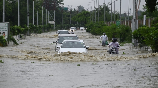 According to the meteorological department, active monsoon conditions are likely over central parts of the country during the next 3-4 days.(Representational Image - Deepak Gupta/Hindustan Times) According to the meteorological department, active monsoon conditions are likely over central parts of the country during the next 3-4 days.(Representational Image - Deepak Gupta/Hindustan Times)