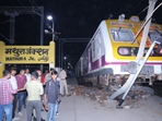 According to the official from Agra division, a woman sustained minor injuries in the incident.(X) According to the official from Agra division, a woman sustained minor injuries in the incident.(X)