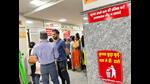 Patients waiting in queue for pathology test. (HT) Patients waiting in queue for pathology test. (HT)