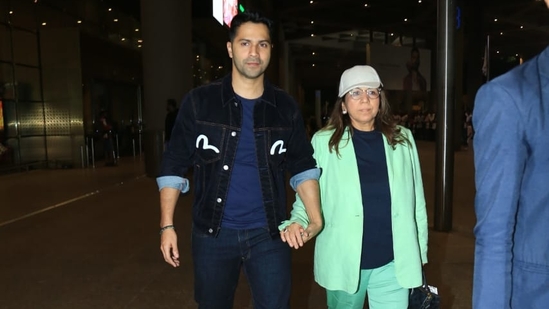 Varun Dhawan was also a part of the troupe and was accompanied by his mom Karuna Dhawan. The mother-son duo arrived hand in hand at the Mumbai airport. Varun danced along with Shahid Kapoor and Tiger Shroff in Doha. 