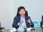 In the recent visit of Mr James Chu, Founder & Chairman of ViewSonic, he stated that they are looking for a strategic expansion plan in the most diversified
and dynamic market.(Handout) In the recent visit of Mr James Chu, Founder & Chairman of ViewSonic, he stated that they are looking for a strategic expansion plan in the most diversified
and dynamic market.(Handout)
