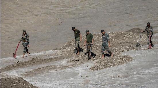 The army, which launched a combing operation soon after the flood to locate the buried explosives, has already diffused more than 1,200 explosives in around 200 locations in Sikkim and West Bengal. (AP) The army, which launched a combing operation soon after the flood to locate the buried explosives, has already diffused more than 1,200 explosives in around 200 locations in Sikkim and West Bengal. (AP)