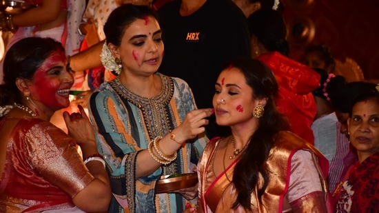 Rani Mukerji was also joined by her sister-in-law Jyoti Mukerji and choreographer Vaibhavi Merchant at the Sindoor Khela on Tuesday. Vaibhavi applied colour on Rani during the festivities. Rani and Jyoti were also seen sharing a long hug while playing Sindoor Khela. 