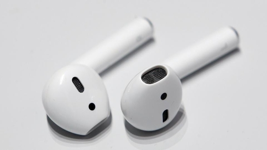 FILE PHOTO: Apple AirPods are displayed during a media event in San Francisco, California, U.S. on September 7, 2016. REUTERS/Beck Diefenbach/File Photo FILE PHOTO: Apple AirPods are displayed during a media event in San Francisco, California, U.S. on September 7, 2016. REUTERS/Beck Diefenbach/File Photo