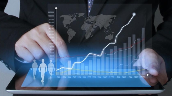 The emergence of FinTech startups has revolutionized conventional financial institutions in various aspects.(Getty Images/iStockphoto) The emergence of FinTech startups has revolutionized conventional financial institutions in various aspects.(Getty Images/iStockphoto)