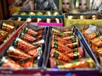 Diwali crackers 2023: What are green crackers and how to identify them(HT file) Diwali crackers 2023: What are green crackers and how to identify them(HT file)