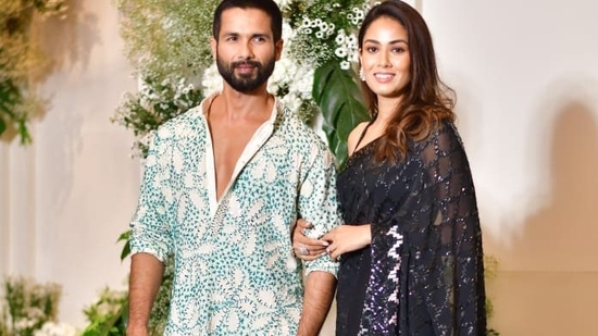Shahid Kapoor and Mira Rajput were some of the much loved Bollywood couples at Manish Malhotra's Diwali bash on Sunday. While Shahid was in an embroidered white and blue kurta pyjama, Mira complemented him in a black saree with a halter blouse. 