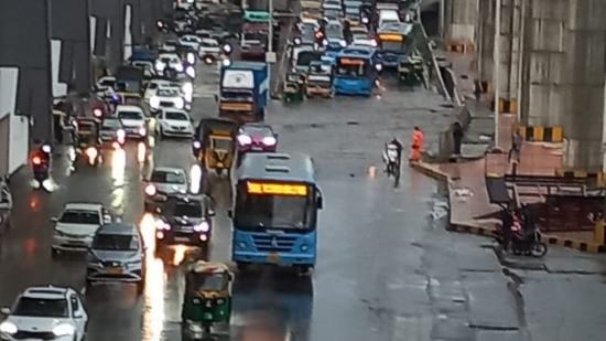 In Bengaluru, daily life came to an abrupt halt after heavy rain lashed the city, flooding streets and causing traffic congestions and holdups. In Bengaluru, daily life came to an abrupt halt after heavy rain lashed the city, flooding streets and causing traffic congestions and holdups.