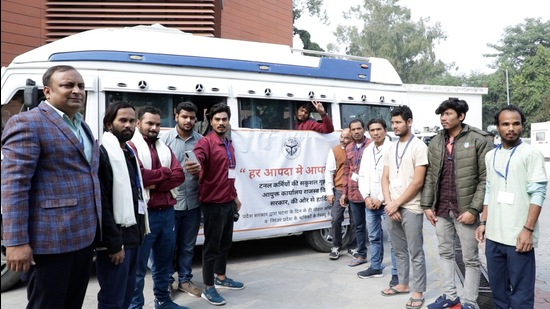 A team of doctors examined them before they were relocated to their respective rooms. (HT Photo) A team of doctors examined them before they were relocated to their respective rooms. (HT Photo)