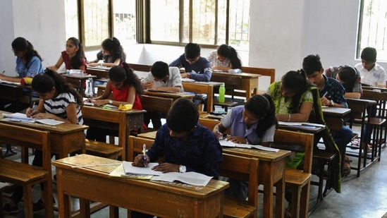 Karnataka SSLC exam to be conducted from March 25 to April 6, 2024(Praful Gangurde)