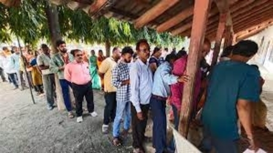 Voters in queue to cast their votes for the Madhya Pradesh Assembly elections Voters in queue to cast their votes for the Madhya Pradesh Assembly elections