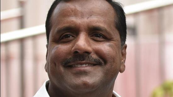 Karnataka assembly Speaker UT Khader said he would take a decision on Veer Savarkar’s portrait in the House going by the Constitution. (HT Archives) Karnataka assembly Speaker UT Khader said he would take a decision on Veer Savarkar’s portrait in the House going by the Constitution. (HT Archives)
