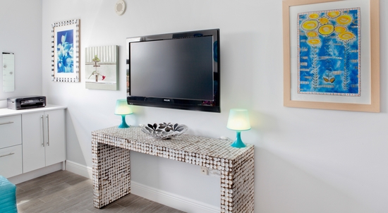 Bring home a Xiaomi smart TV and revolutionize your viewing experience. (Unsplash) Bring home a Xiaomi smart TV and revolutionize your viewing experience. (Unsplash)
