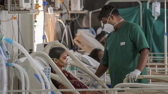 Currently, there is no evidence to suggest that the JN.1 subvariant can cause more severe symptoms or spread more rapidly than the variants already in circulation.&nbsp;(PTI)