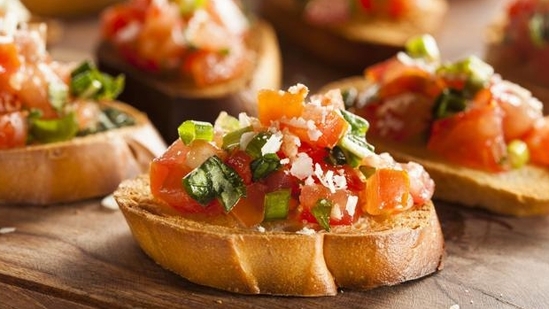 4. Veggie Vibes: Crunchy and Colourful Appetizers - Kick off your New Year's eve feast with a burst of freshness by swapping out deep-fried finger foods for a vibrant veggie platter. Crunchy carrot sticks, crisp cucumber slices and colourful bell pepper strips paired with a yogurt-based dip create a guilt-free pre-feast nibble. Not only is it a healthier option but the vibrant colours also add a festive touch to your table. (Getty Images/iStockphoto)