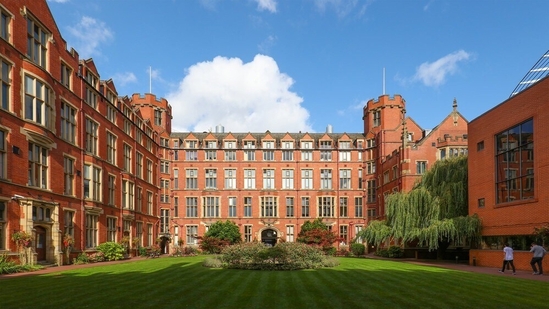The University of Sheffield announced the Computer Science Excellence Scholarship 2024 for overseas fee-status students starting an undergraduate degree in September 2024.(Handout) The University of Sheffield announced the Computer Science Excellence Scholarship 2024 for overseas fee-status students starting an undergraduate degree in September 2024.(Handout)
