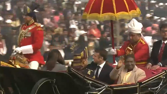 Republic Day 2024 LIVE: President Murmu, Macron depart as parade concludes.