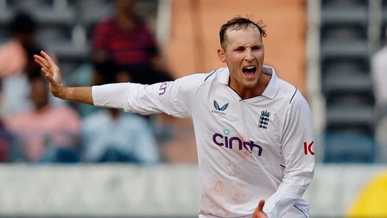 England's Tom Hartley in action (REUTERS)