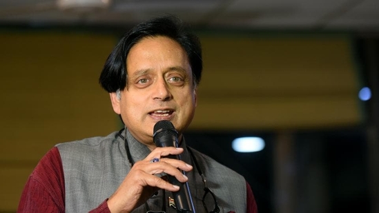 Tharoor slams Pralhad Joshi for raising DK Suresh's ‘sep nation’ topic in RS(Amal KS/HT file photo) Tharoor slams Pralhad Joshi for raising DK Suresh's ‘sep nation’ topic in RS(Amal KS/HT file photo)