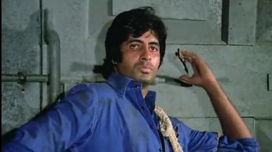 Amitabh Bachchan as the Angry Young Man in Deewar Amitabh Bachchan as the Angry Young Man in Deewar